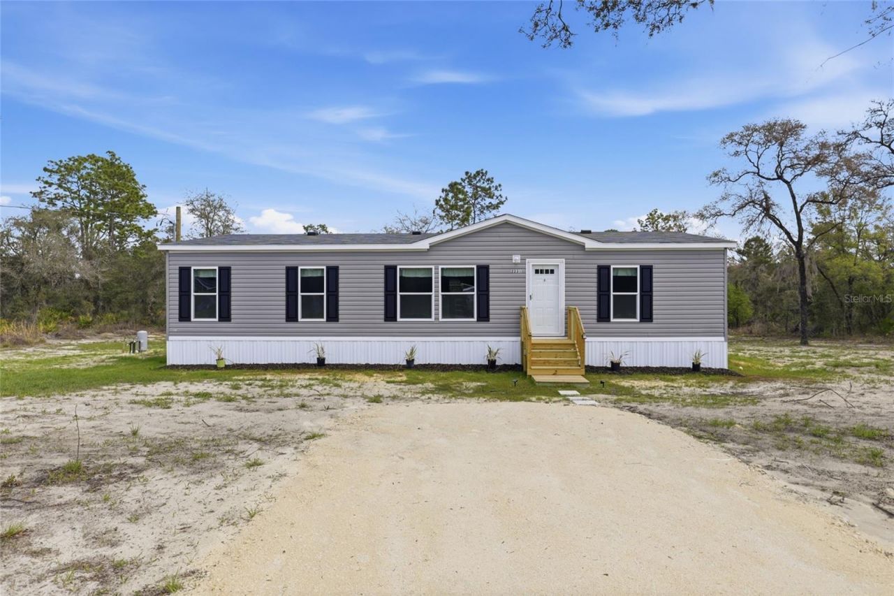 2231 SE 132nd Court , Morriston, FL 32668 Photo