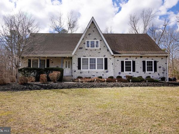 55 TAYLOR AVENUE, MILMAY, NJ 08340