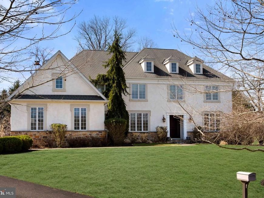 8 Quartermaster Road, Upper Holland, PA 19053 Main Photo