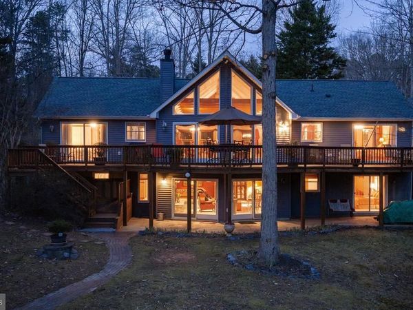 2325 WATERSIDE DRIVE , BUMPASS, VA 23024