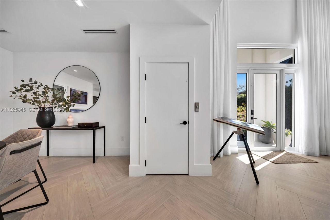 3510 Segovia St, Unit 3510, Coral Gables, FL 33134 Photo