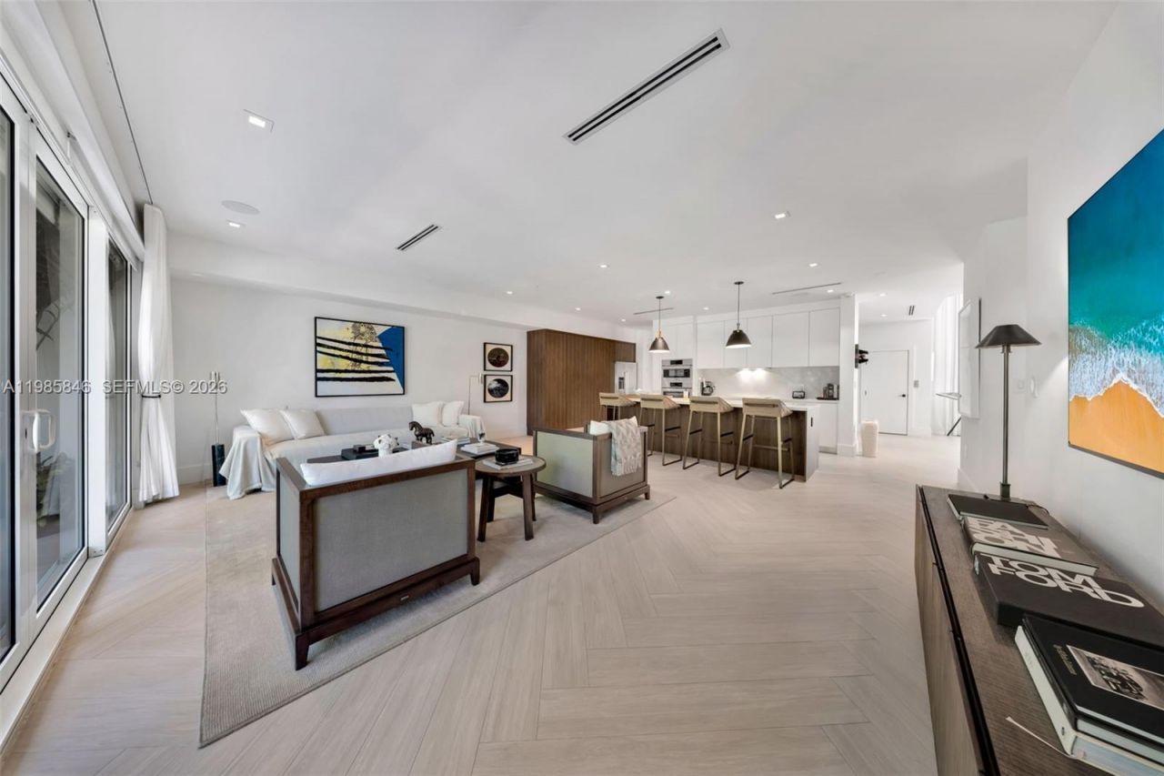 3510 Segovia St, Unit 3510, Coral Gables, FL 33134 Photo