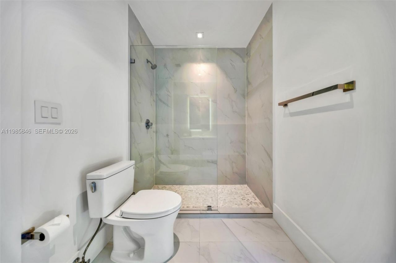 3510 Segovia St , Unit 3510, Coral Gables, FL 33134 Photo