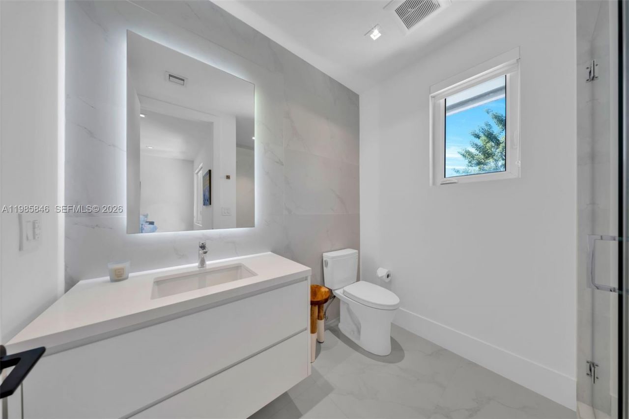 3510 Segovia St, Unit 3510, Coral Gables, FL 33134 Photo