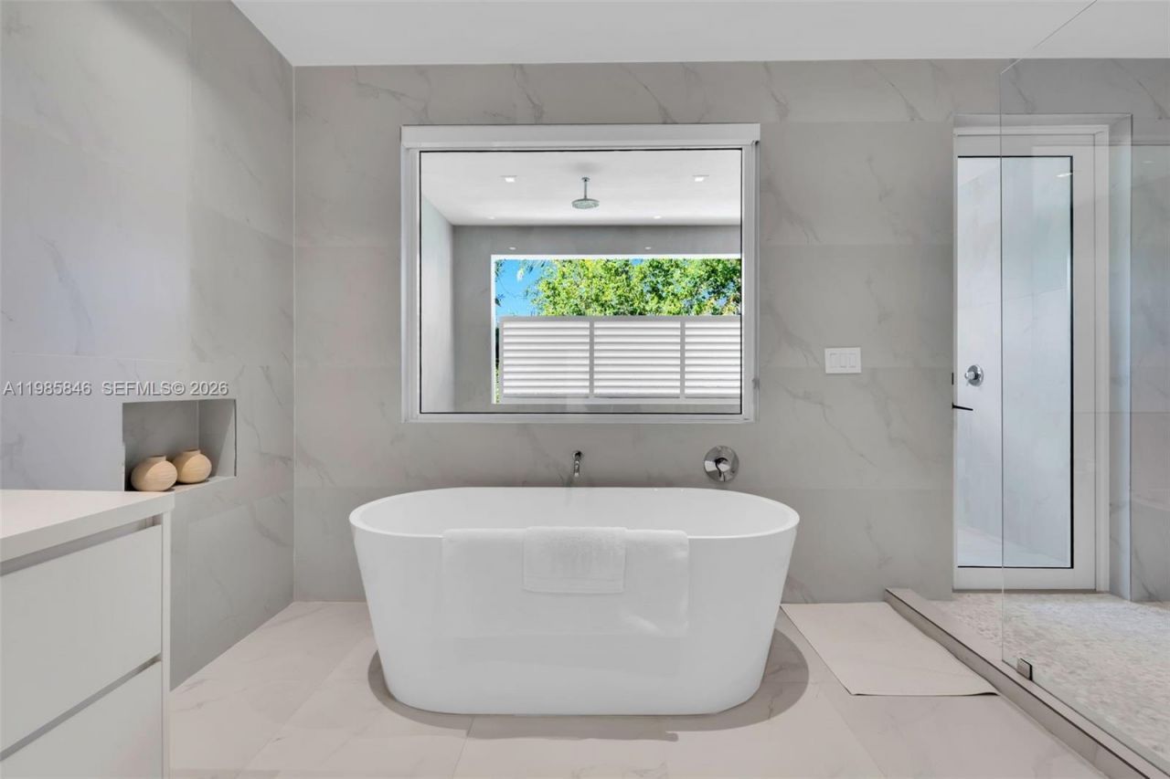 3510 Segovia St, Unit 3510, Coral Gables, FL 33134 Photo