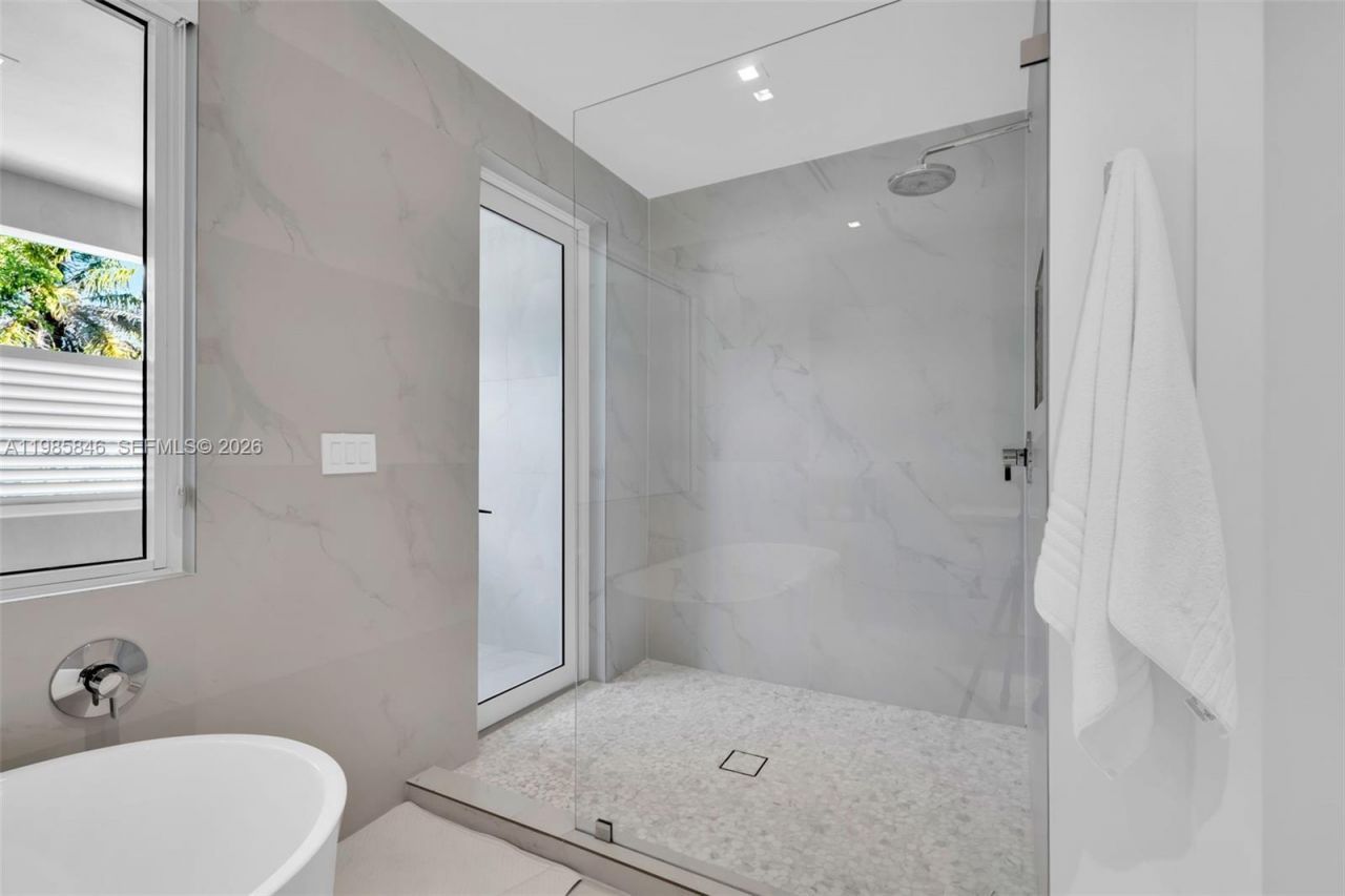 3510 Segovia St, Unit 3510, Coral Gables, FL 33134 Photo