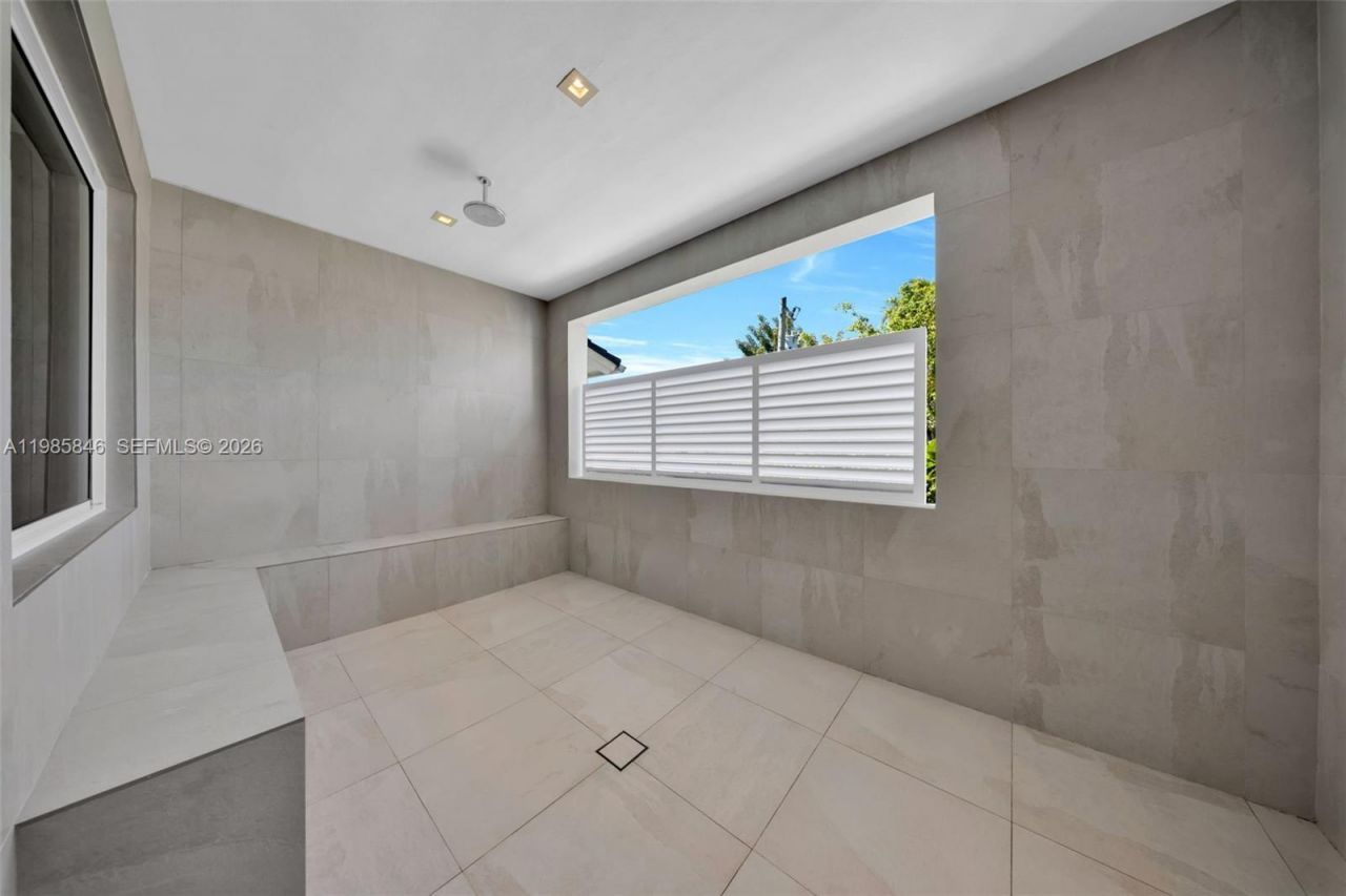 3510 Segovia St, Unit 3510, Coral Gables, FL 33134 Photo