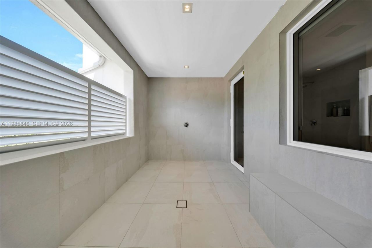 3510 Segovia St, Unit 3510, Coral Gables, FL 33134 Photo