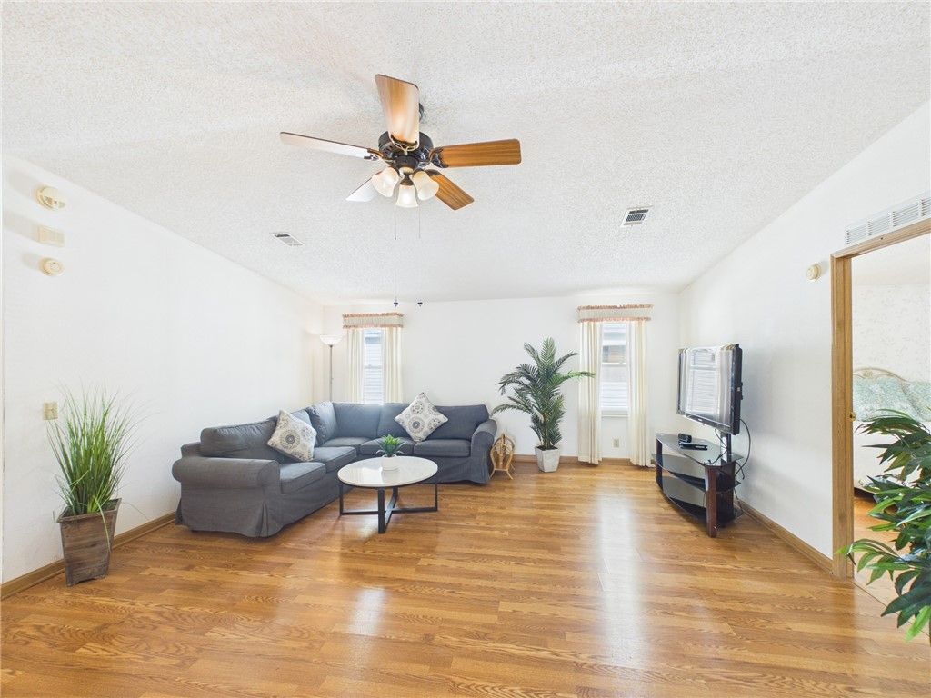 1203 Calusa Drive, Sebastian, FL 32976 Photo