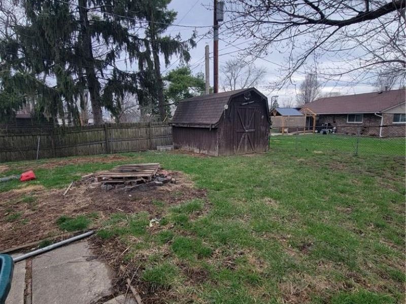 7431 Troy Manor Road, Huber Heights, OH 45424 Photo 20