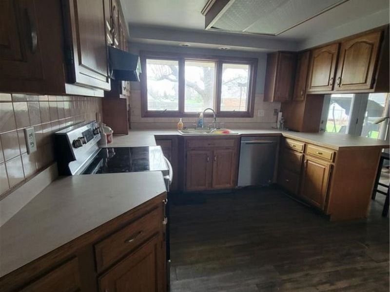 7431 Troy Manor Road, Huber Heights, OH 45424 Photo 5