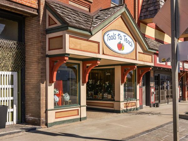 144 W Main Street, Gaylord, MI 49735