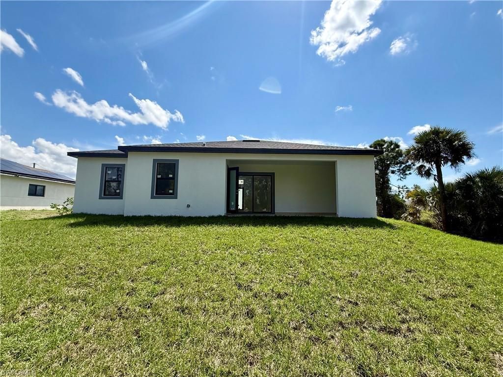 2910 19th St Sw, Lehigh Acres, FL 33976 Photo