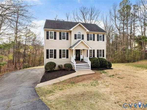 701 Redington Court , North Chesterfield, VA 23235