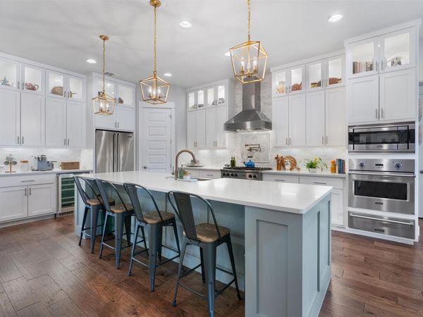 2201 Live Oak RD, Leander, TX 78641