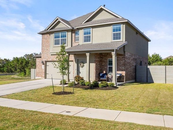 440 Wolf Springs RD, Georgetown, TX 78628