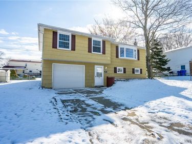 77 Roosevelt Avenue , Buffalo, NY 14224