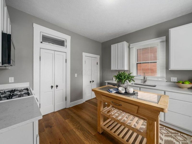 783 Kerr Street, Columbus, OH 43215 Photo 19