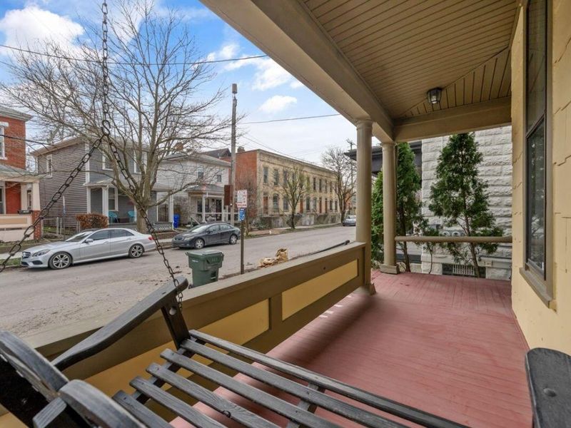 783 Kerr Street, Columbus, OH 43215 Photo 9