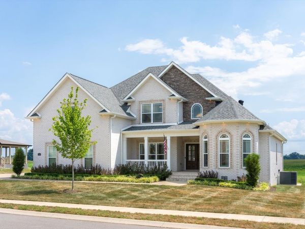 1141 Archibald Dr , Clarksville, TN 37040