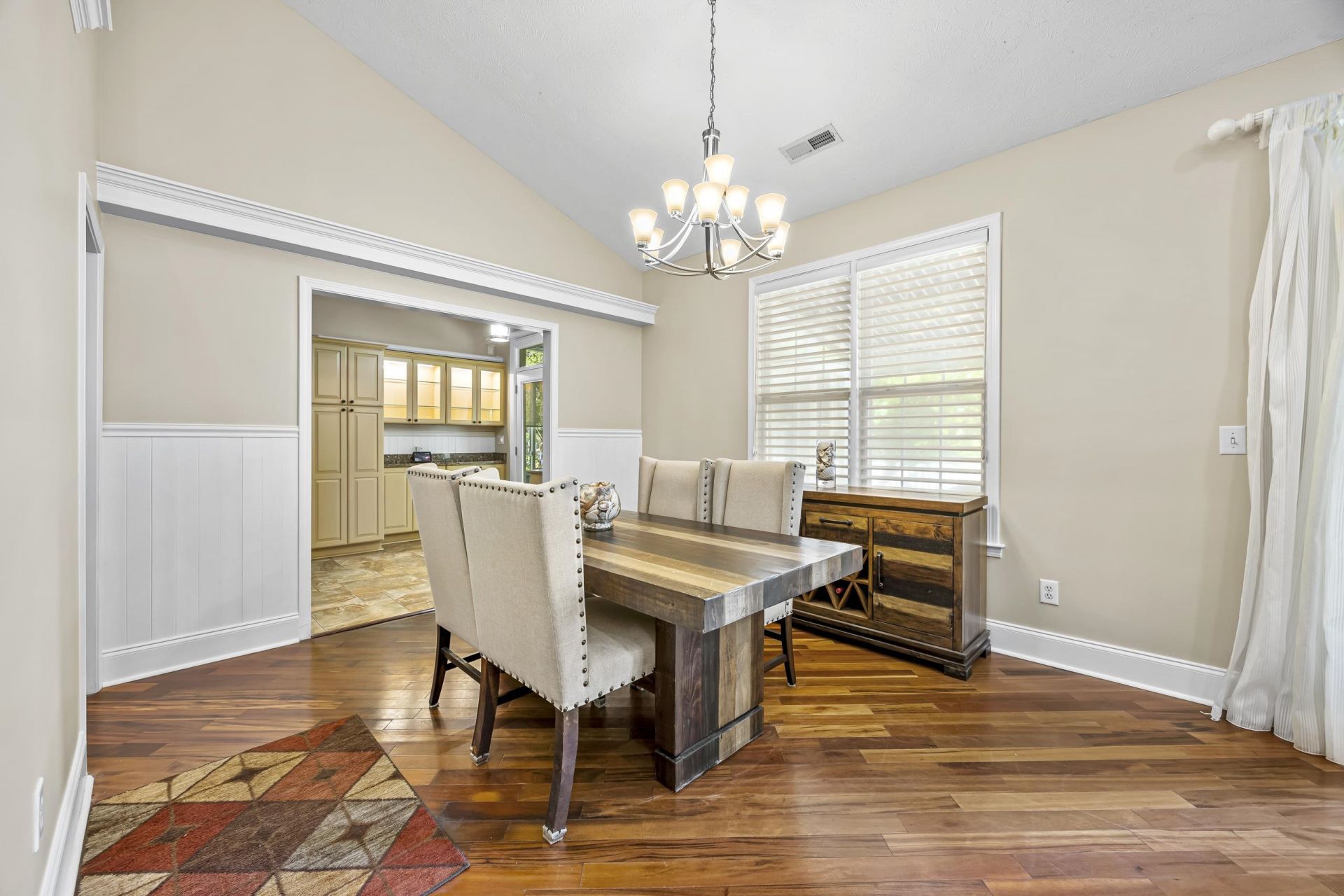 1419 Lighthouse Dr. Photo 6