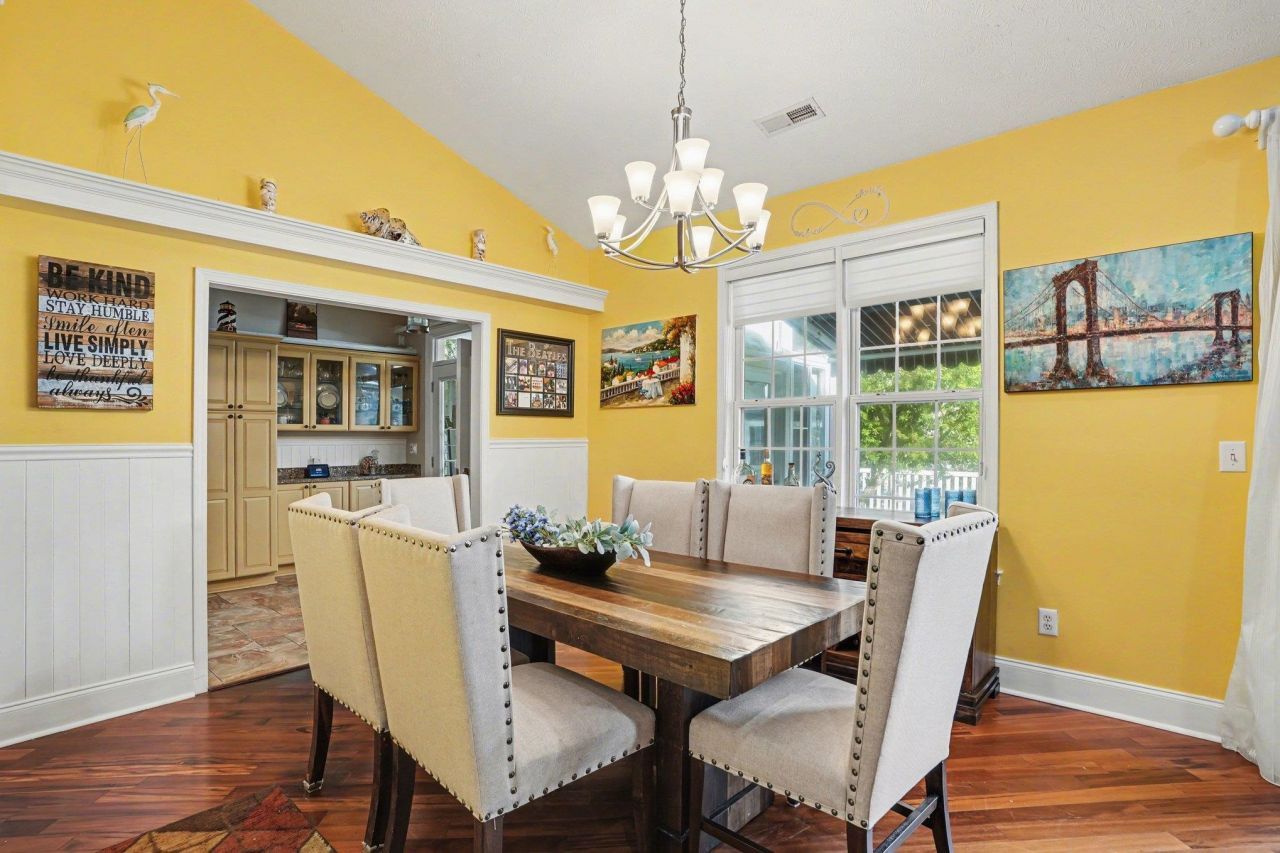 1419 Lighthouse Dr. Photo 6