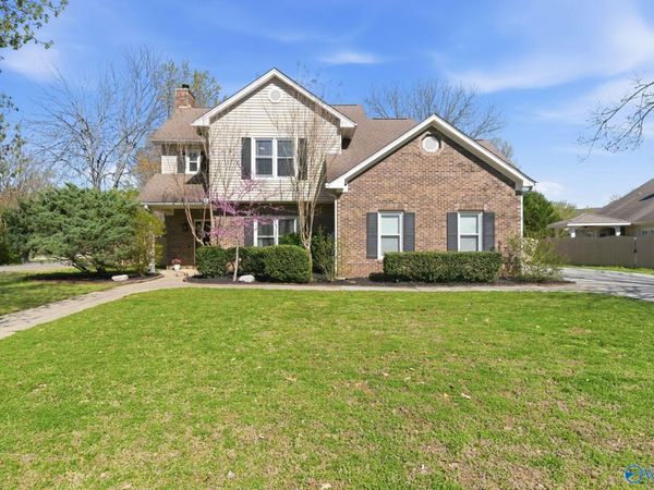 2663 Quarter Lane SE, Owens Cross Roads, AL 35763