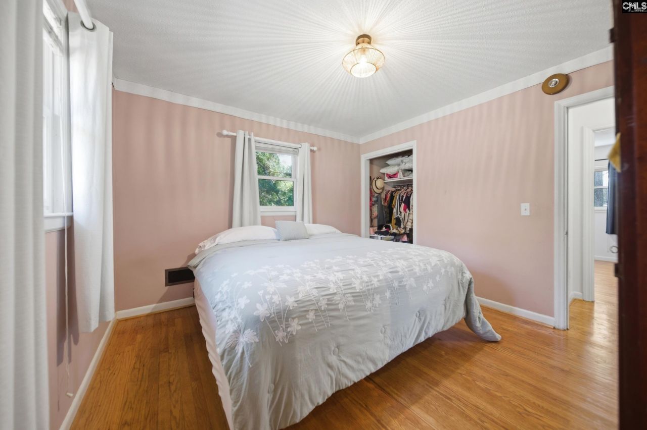 7126 Two Notch Road Photo 12