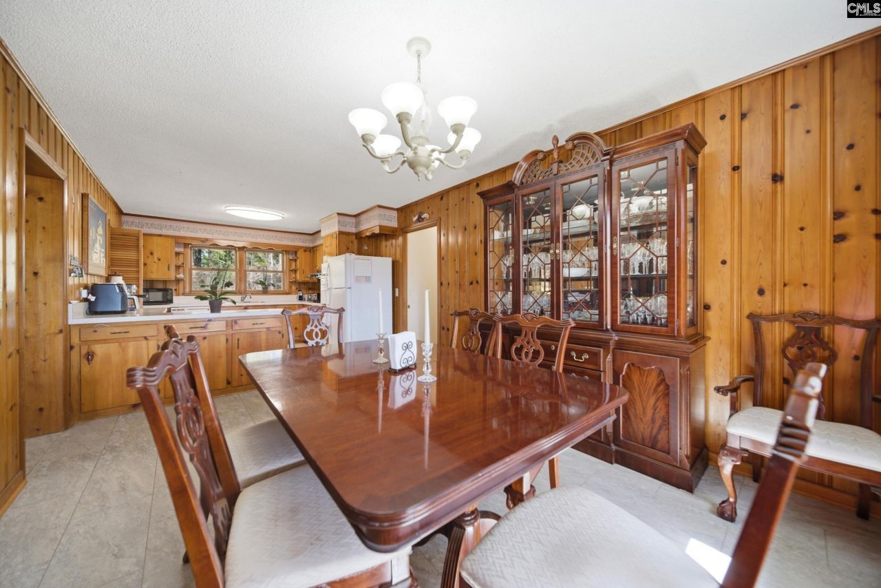 7126 Two Notch Road Photo 19