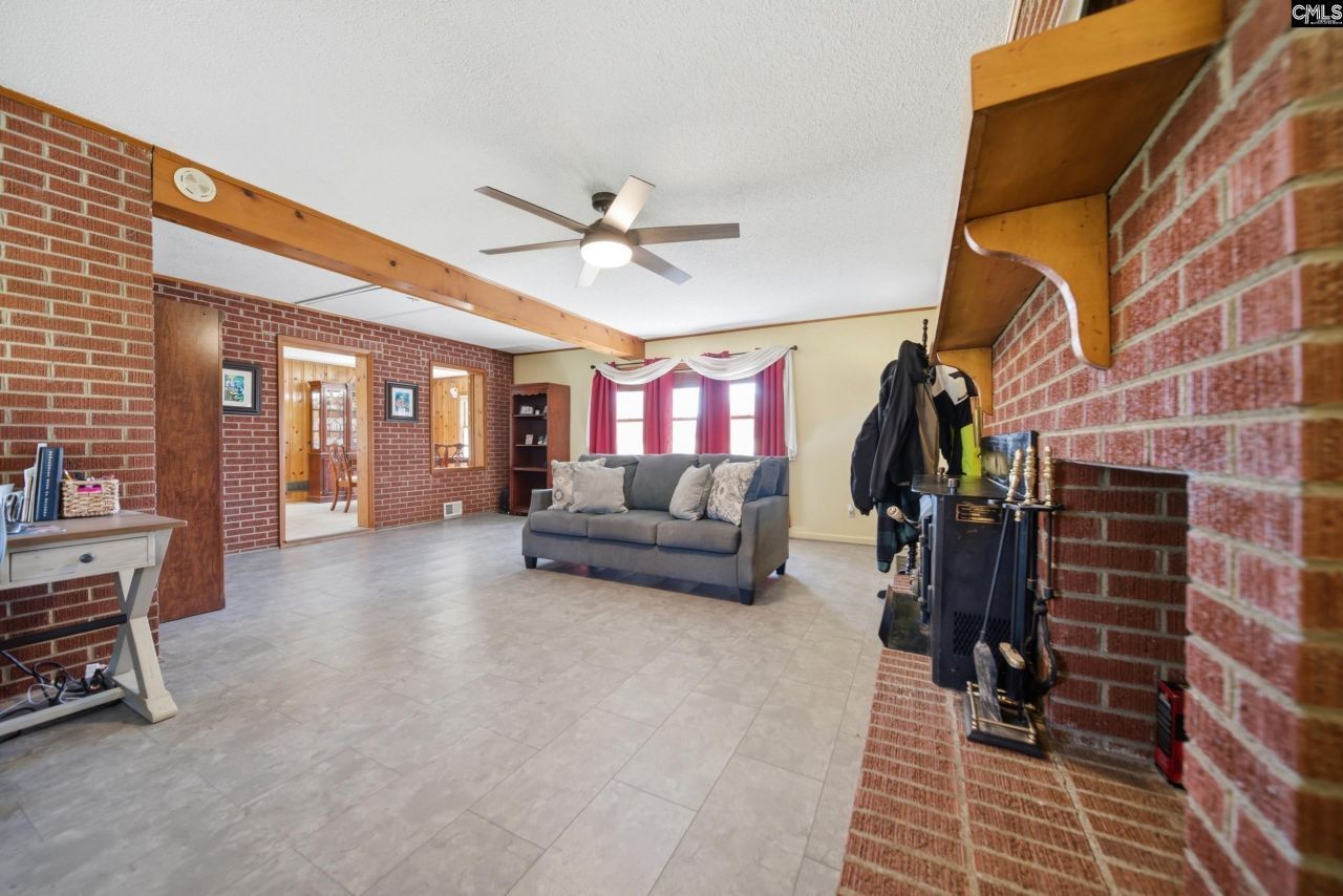 7126 Two Notch Road Photo 28