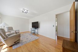 7126 Two Notch Road photo 4