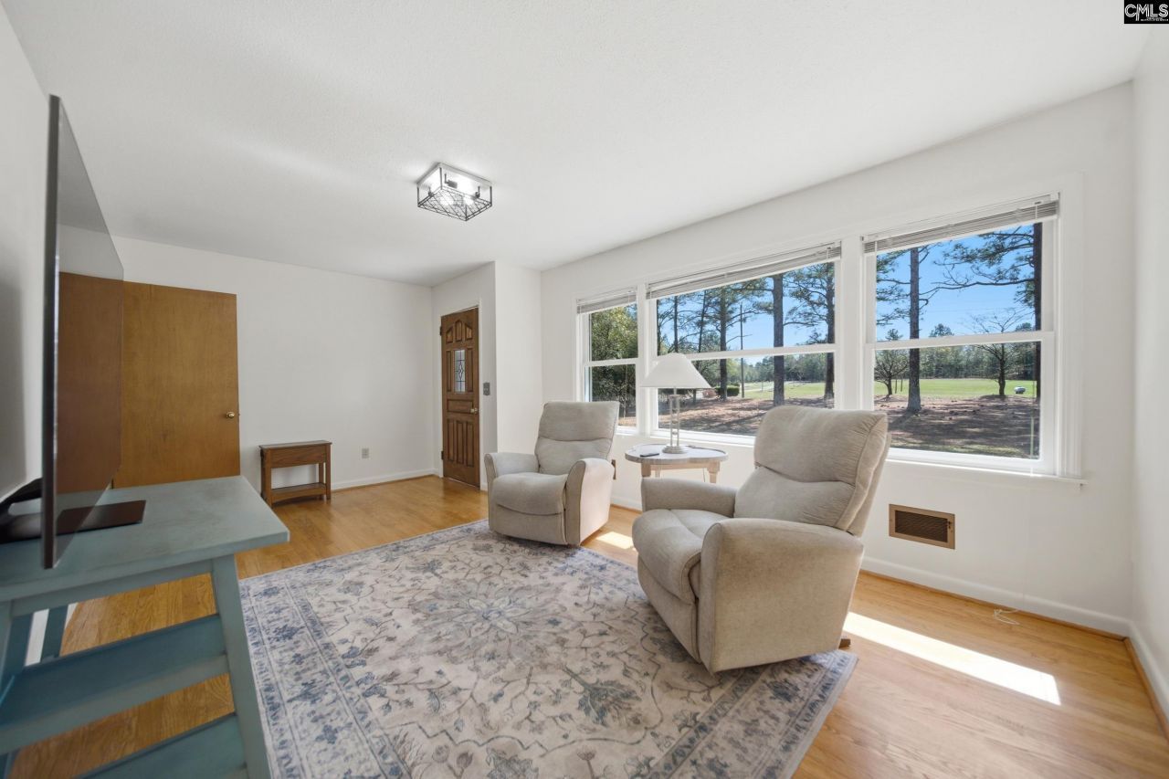 7126 Two Notch Road Photo 5