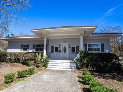 1700 Broad Street , Camden, SC 29020