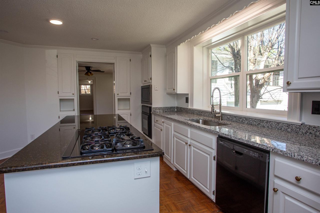 1700 Broad Street  Photo 11