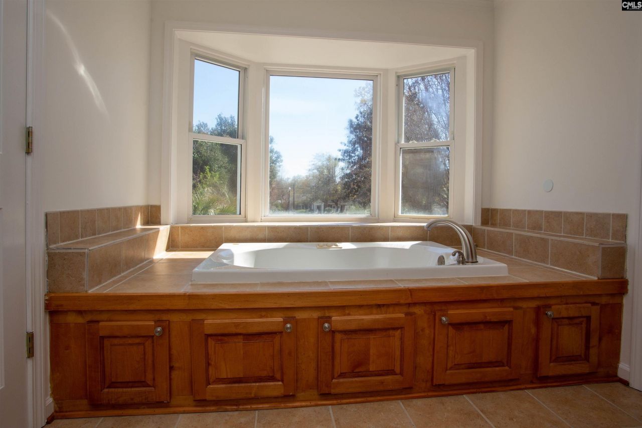 1700 Broad Street  Photo 29