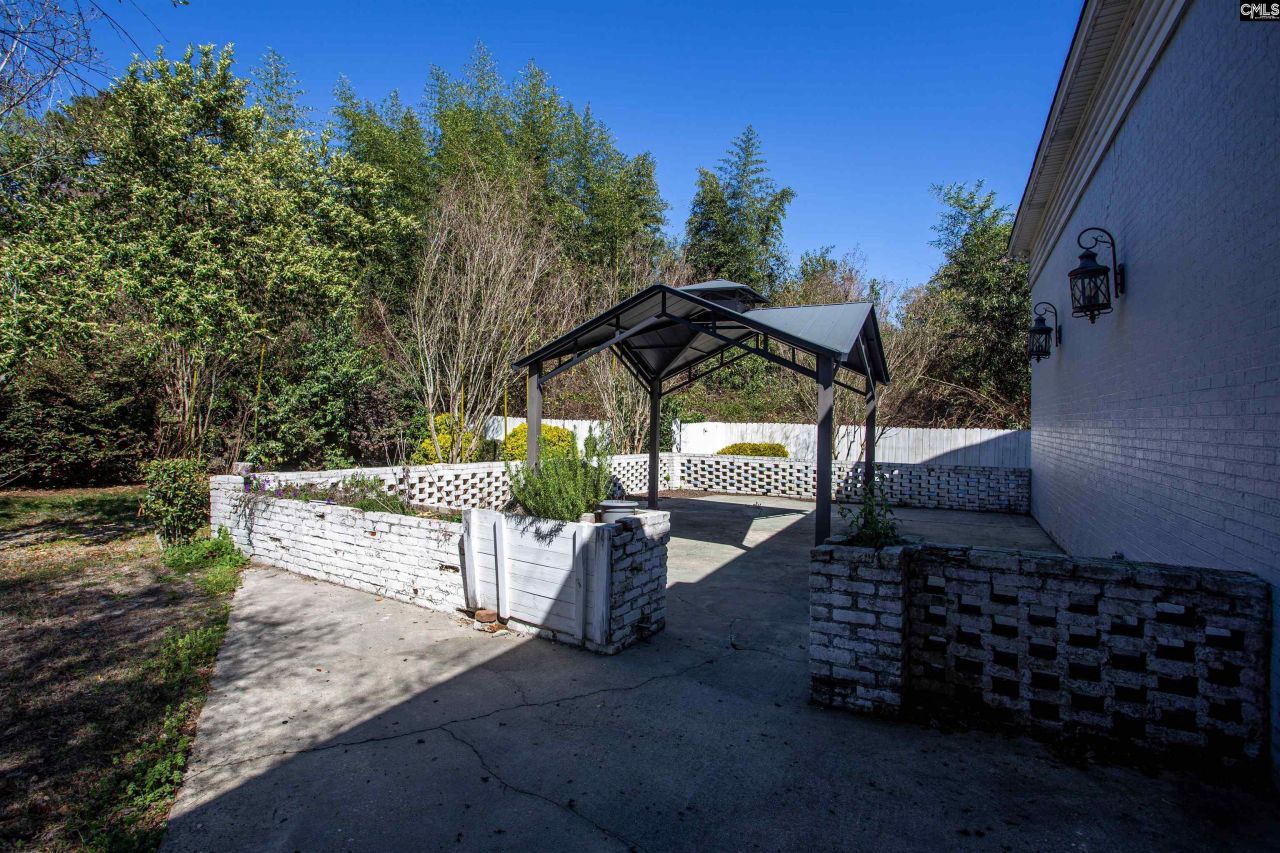 1700 Broad Street  Photo 37