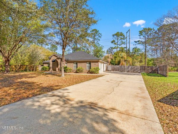 321 VELVET Drive, Jacksonville, FL 32220