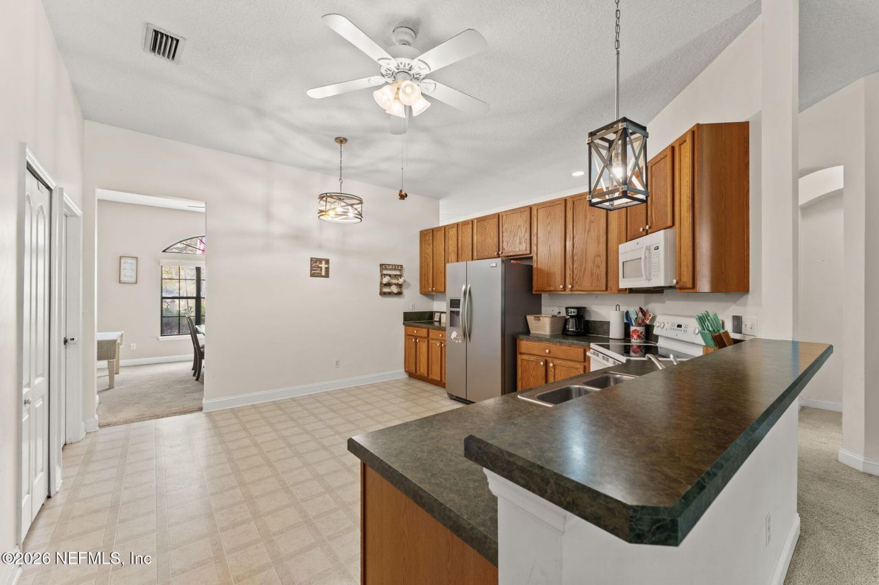 321 Velvet Drive, Jacksonville, FL 32220 Photo