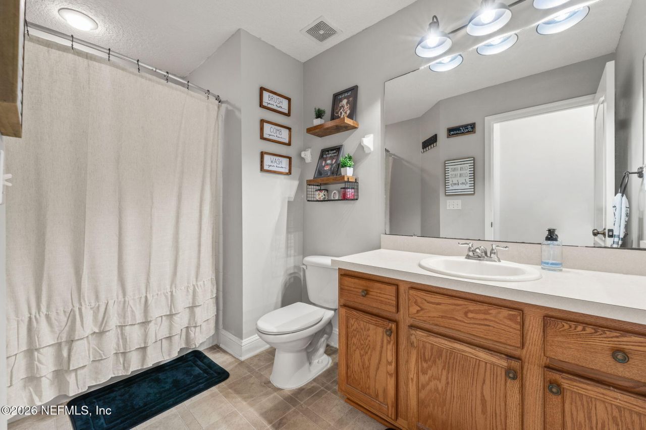 321 Velvet Drive, Jacksonville, FL 32220 Photo