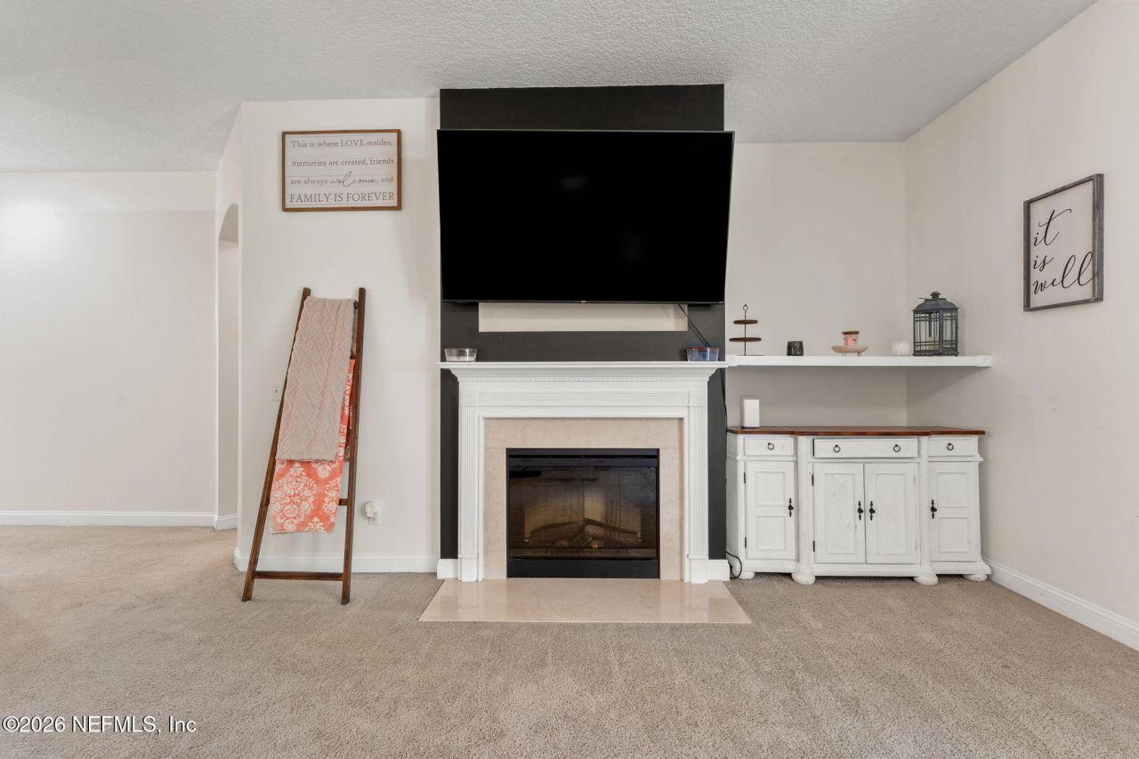 321 Velvet Drive, Jacksonville, FL 32220 Photo