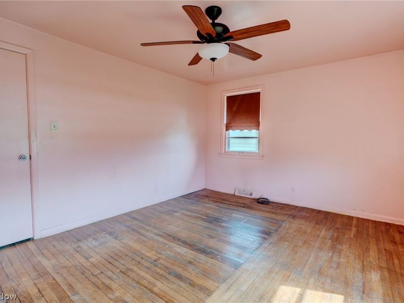 6413 Longridge Road , Mayfield Heights, OH 44124 Photo 15