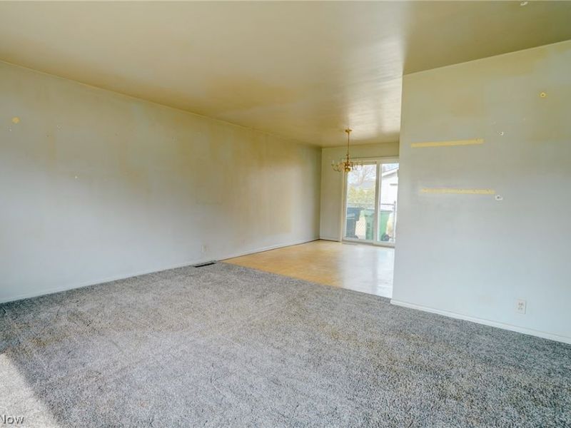 6413 Longridge Road , Mayfield Heights, OH 44124 Photo 7