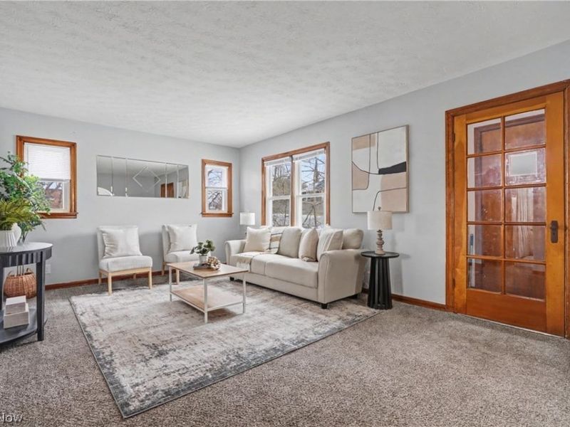 86 Southeast Avenue , Tallmadge, OH 44278 Photo 2