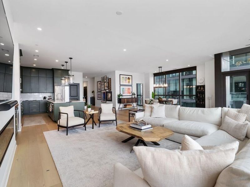 250 W Spring Street , Unit 716, Columbus, OH 43215 Photo 5