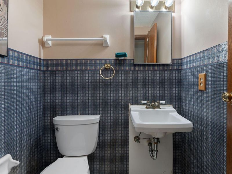 3001 Bretton Woods Drive, Columbus, OH 43231 Photo 13