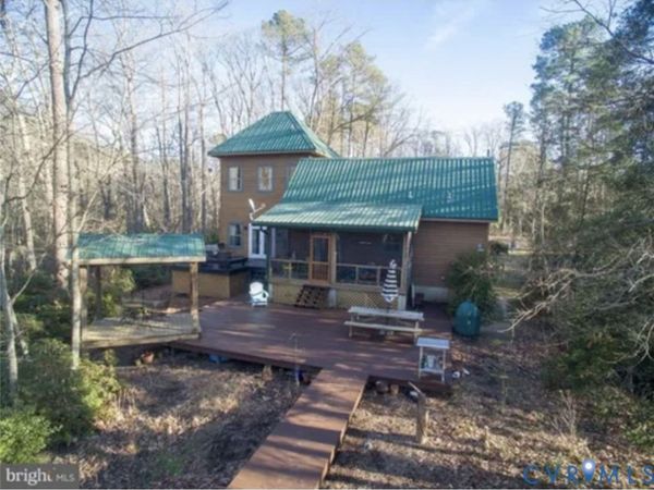 450 Newtown Road, White Stone, VA 22578