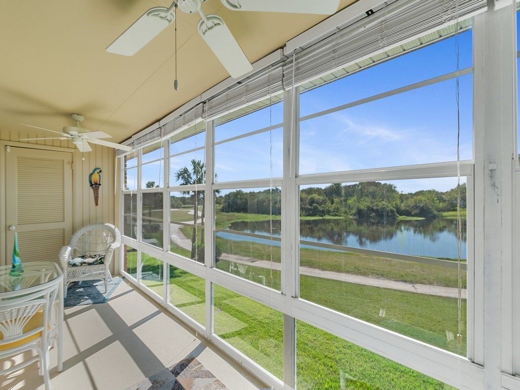 68 Royal Oak Court, Unit 201, Vero Beach, FL 32962 Photo