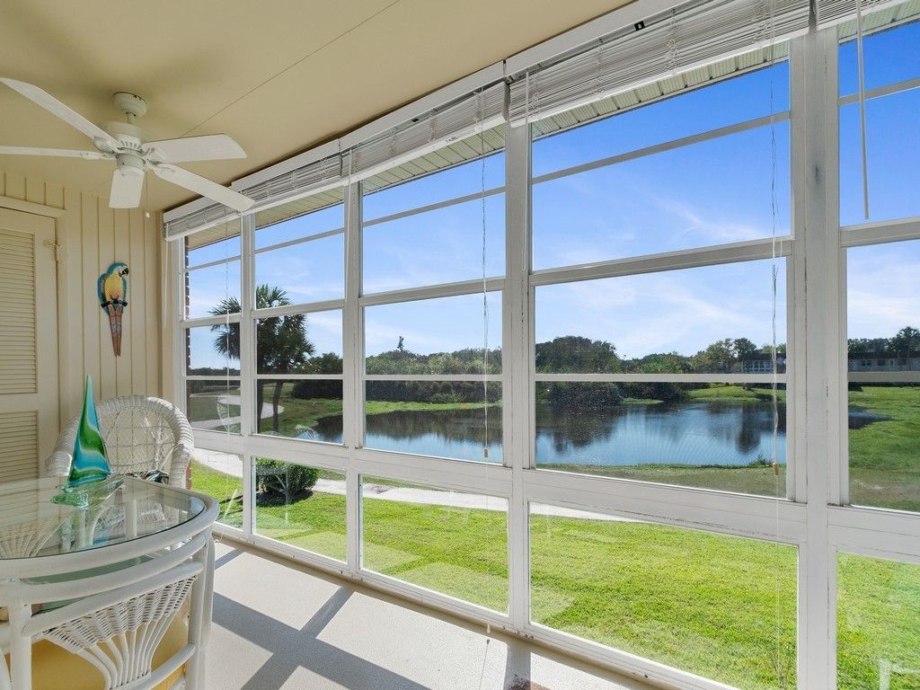 68 Royal Oak Court, Unit 201, Vero Beach, FL 32962 Photo