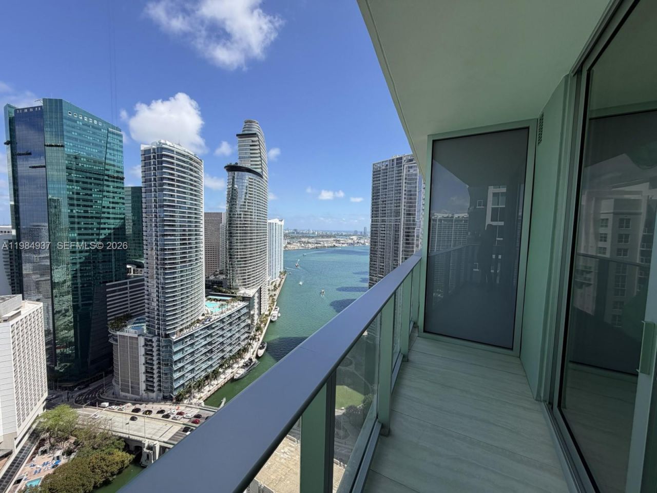 77 SE 5th Street, Unit 4004, Miami, FL 33131 Photo