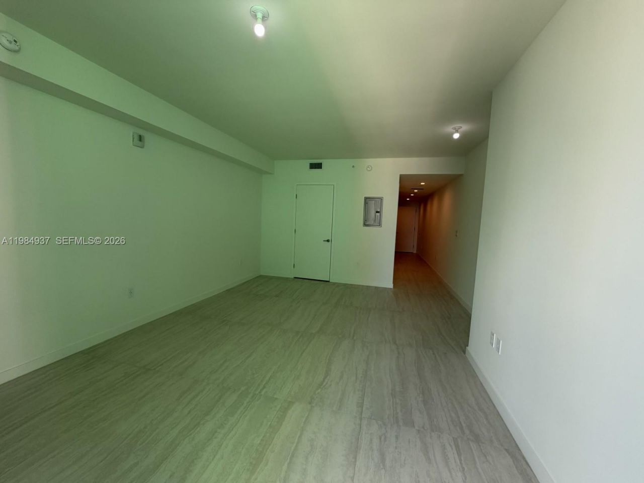 77 SE 5th Street, Unit 4004, Miami, FL 33131 Photo